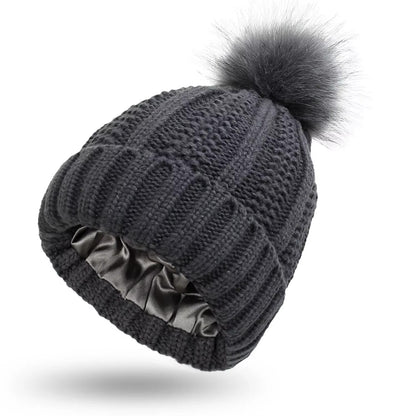 Novendi Beanie mit Satin-Innenfutter Evi