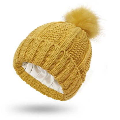 Novendi Beanie mit Satin-Innenfutter Evi